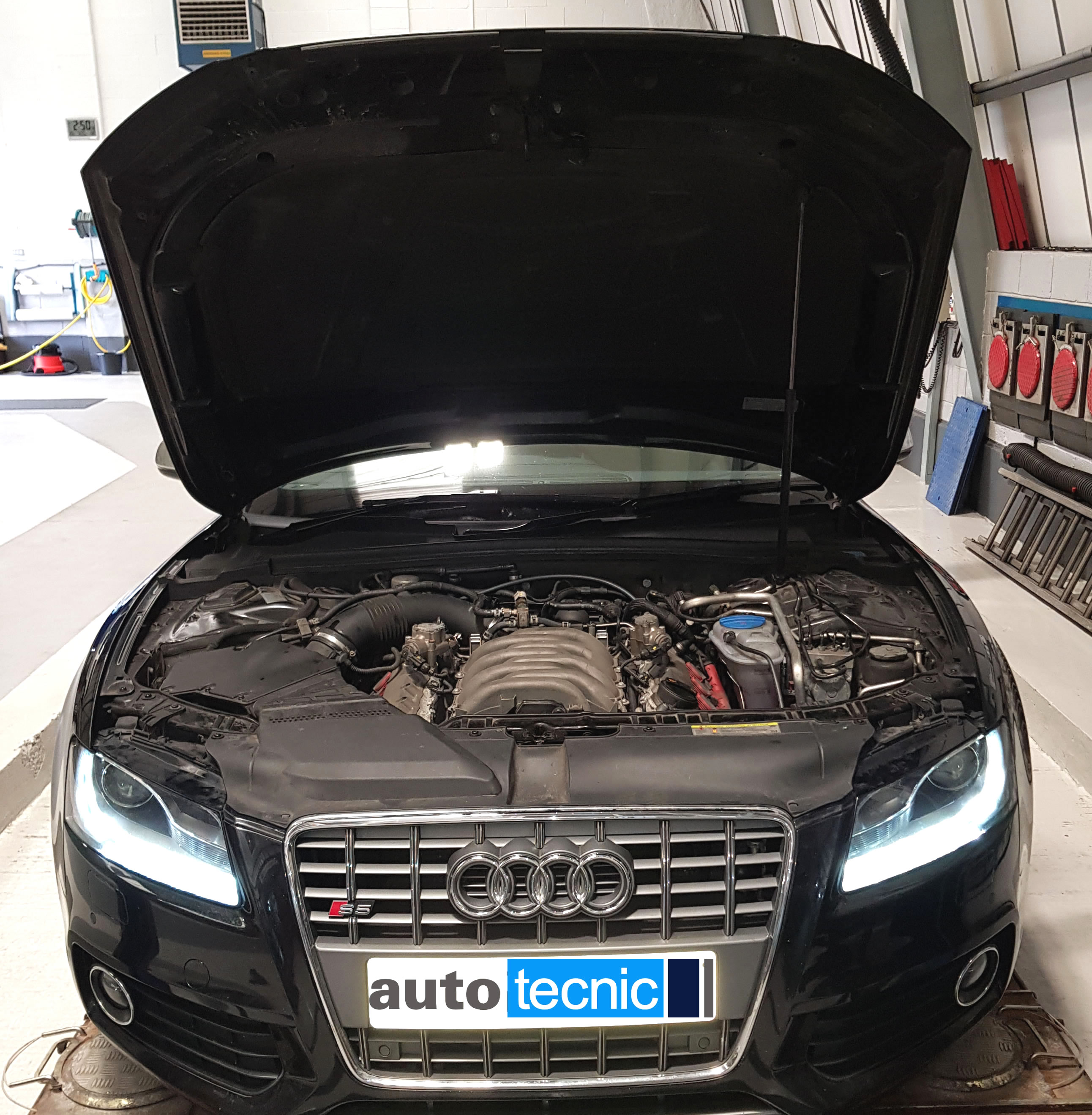 autotecnic workshop Audi S5