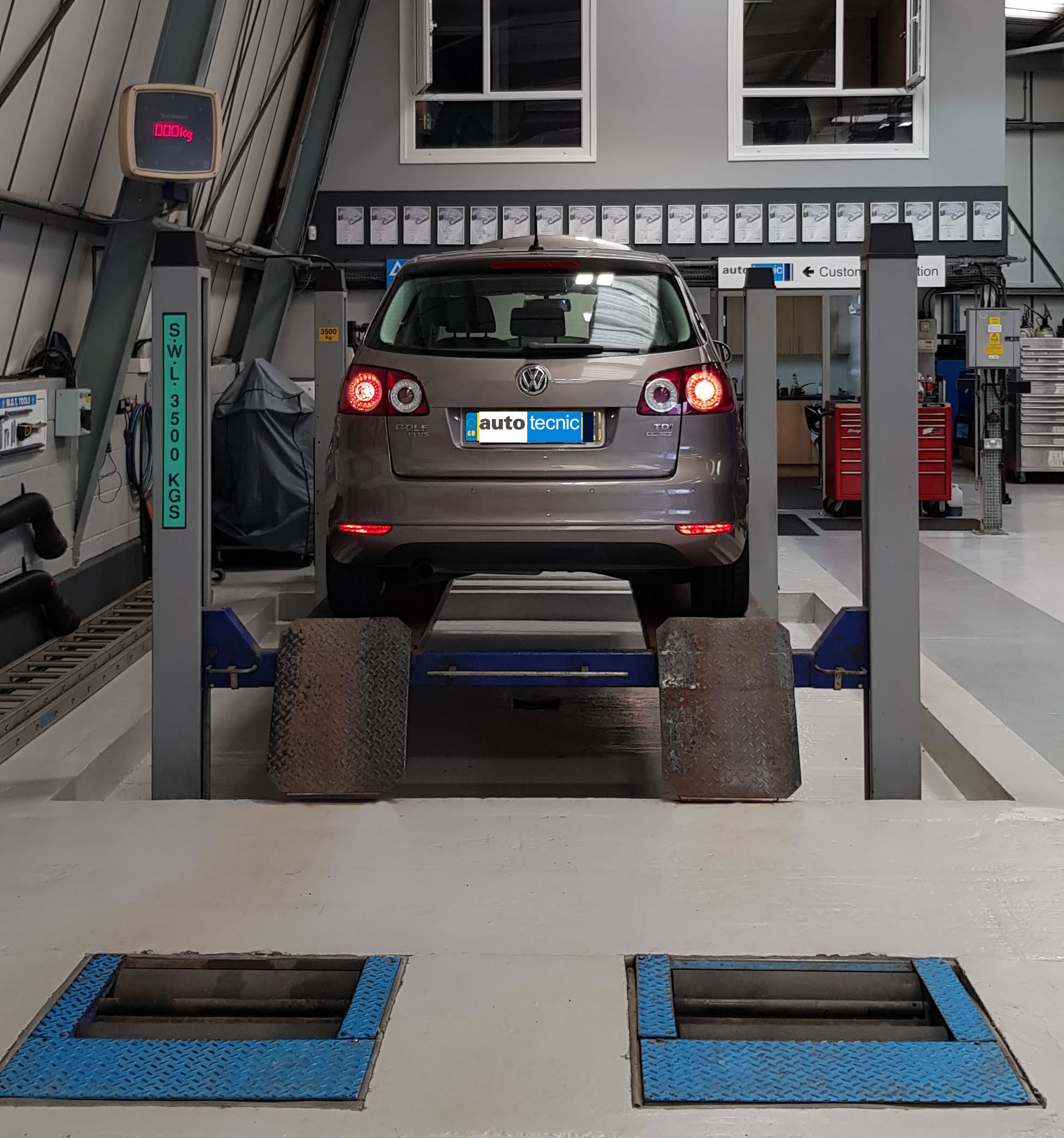 autotecnic workshop MOT VW Golf Plus