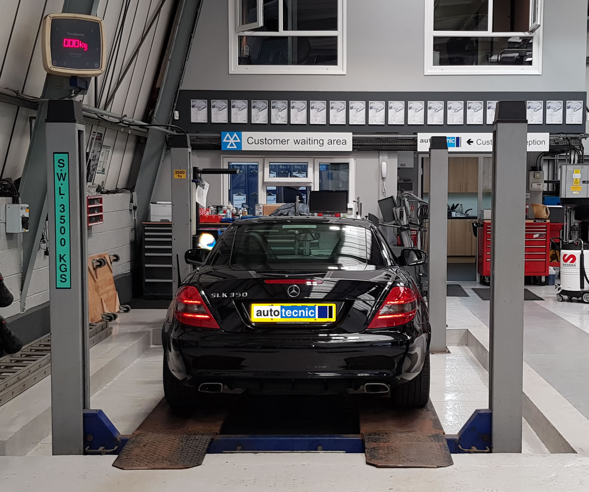 autotecnic workshop Mercedes SLK